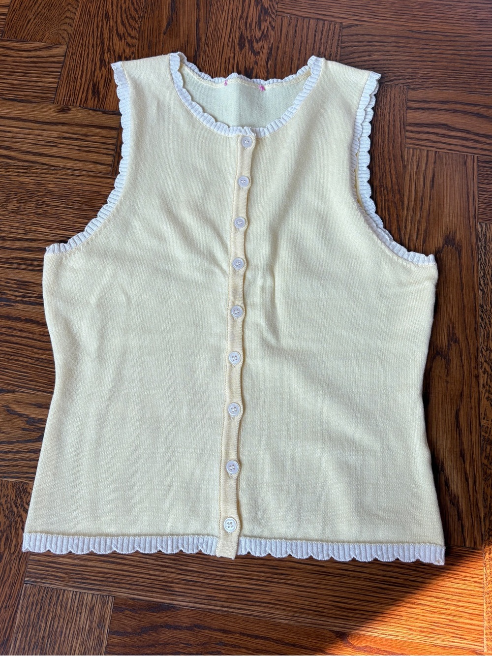 Button-Front Sleeveless Knit Top in Cream Yellow